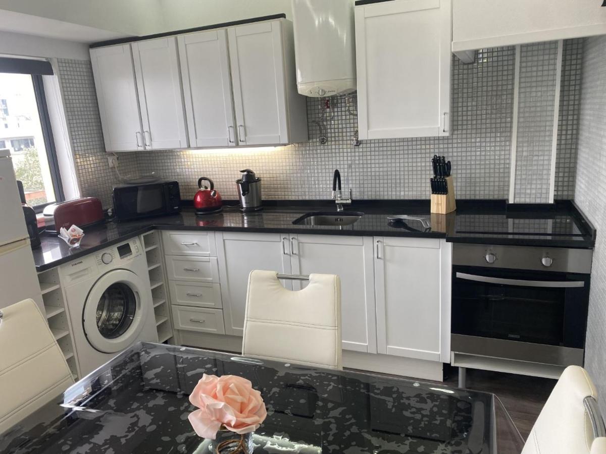Seas The Day Apartment Portimao Luaran gambar
